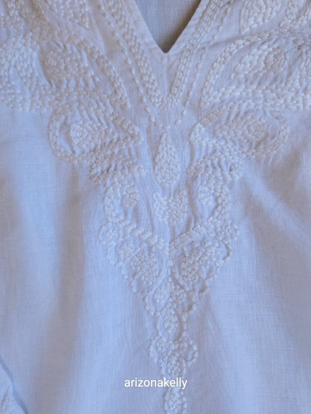 NWOT Linen Tunic Embroidered Split Hem Tommy Bahama Size Small - Picture 4 of 9